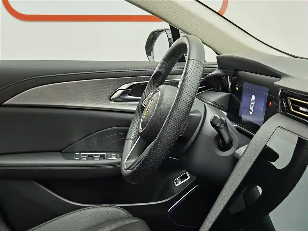 Hongqi H5 2024 1.5T DCT Smart Connect Flag Rhythm Edition фото 22