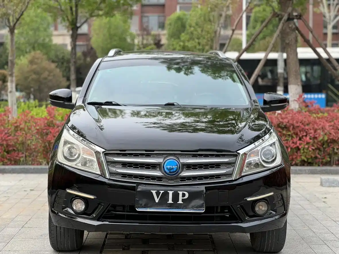 Venucia T70 2015 2015 2.0L CVT RuiQu Edition