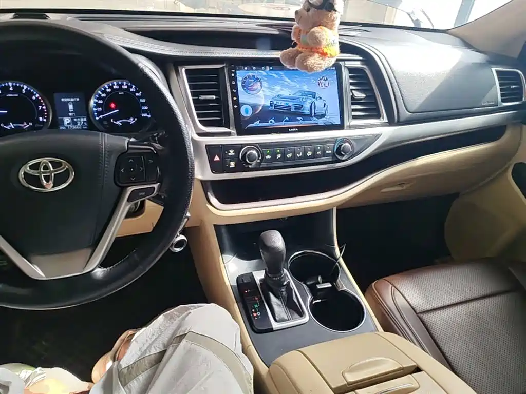 Toyota Highlander 2018 2.0T 2WD Elite 5-Seater China VI фото 9