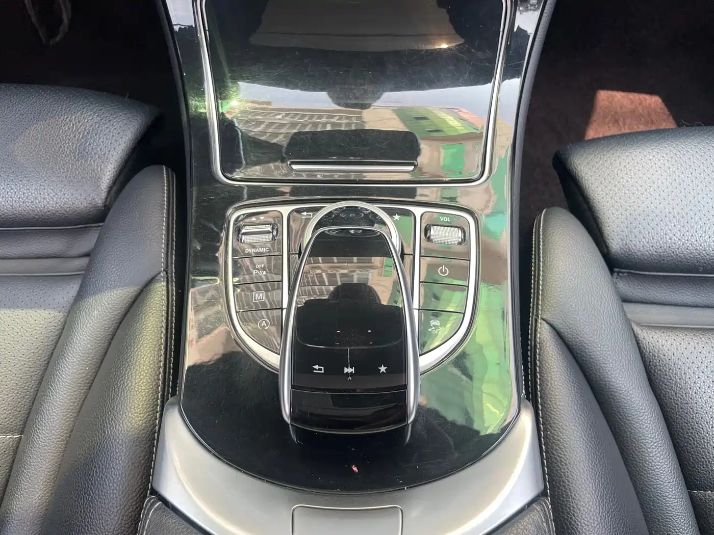 Mercedes-Benz GLC 2017 GLC 260 4MATIC Dynamic фото 14