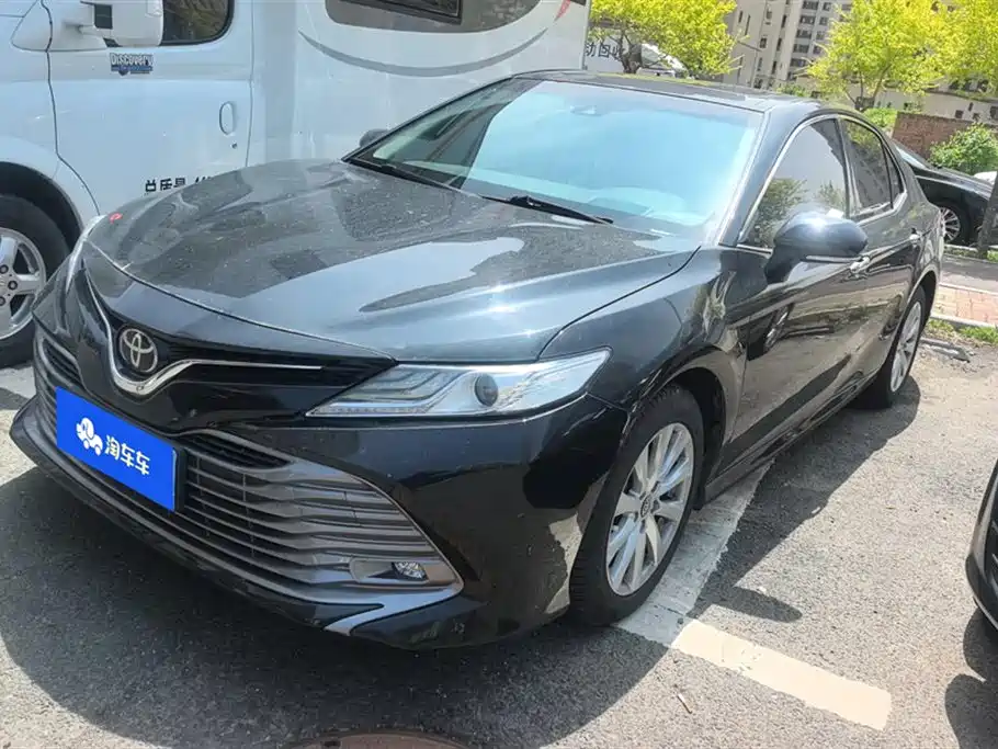Toyota Camry 2018 2.0G Luxury Edition