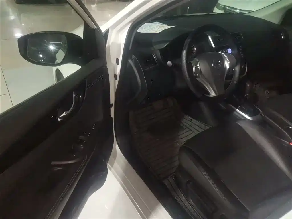 Nissan Tiida 2023 2024 1.6L CVT Cool Sport Edition