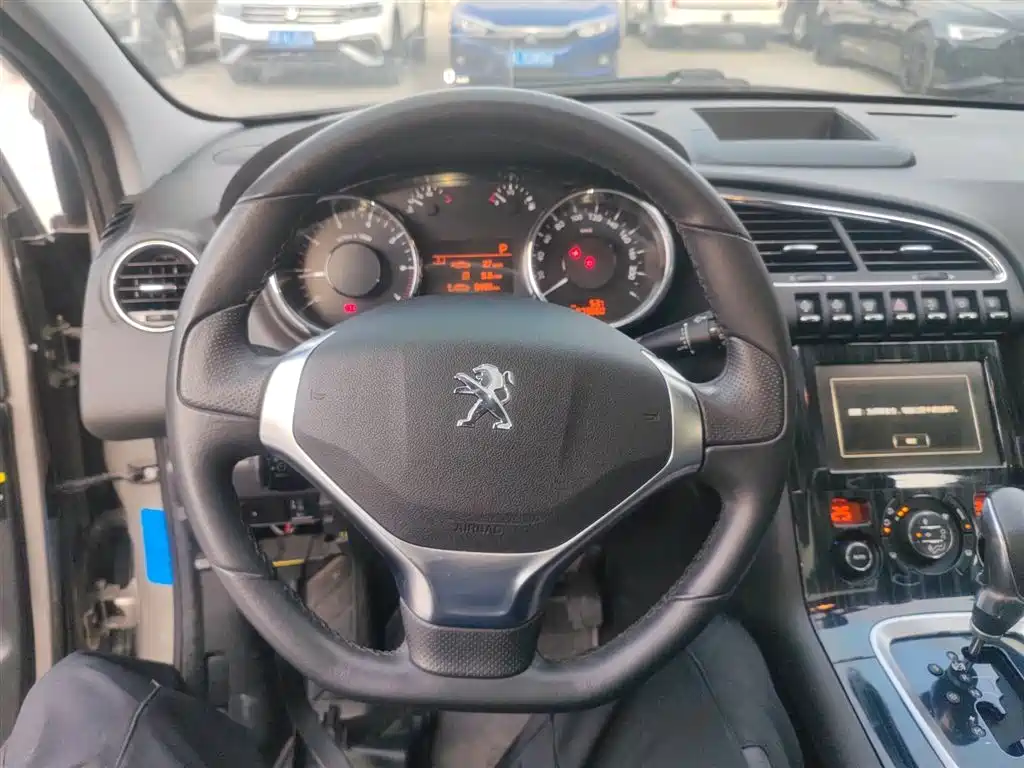 Peugeot 3008 2015 1.6THP Automatic Top Style Edition фото 7