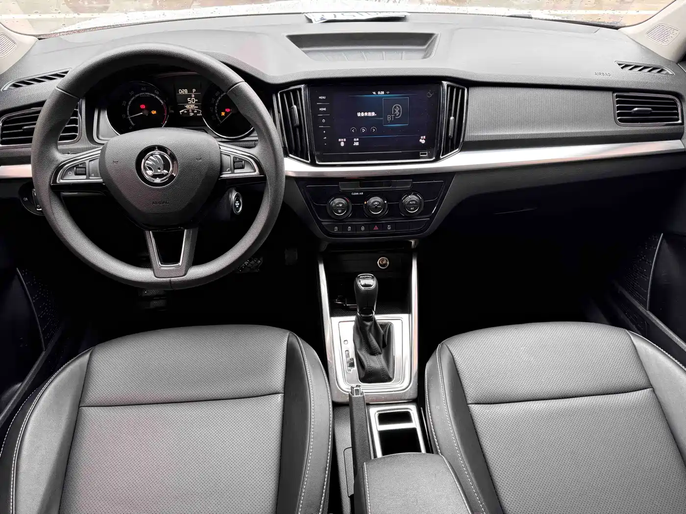 Škoda Kamiq 2022 1.5L Automatic Comfort Edition фото 8