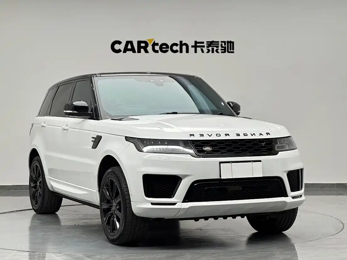Land Rover Range Rover Sport 2021 3.0 L6 Gloss Black Edition фото 3