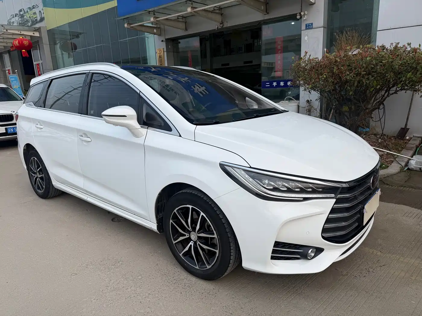 BYD Song MAX 2017 1.5T Auto Smart Connect Premium 7-seater фото 3