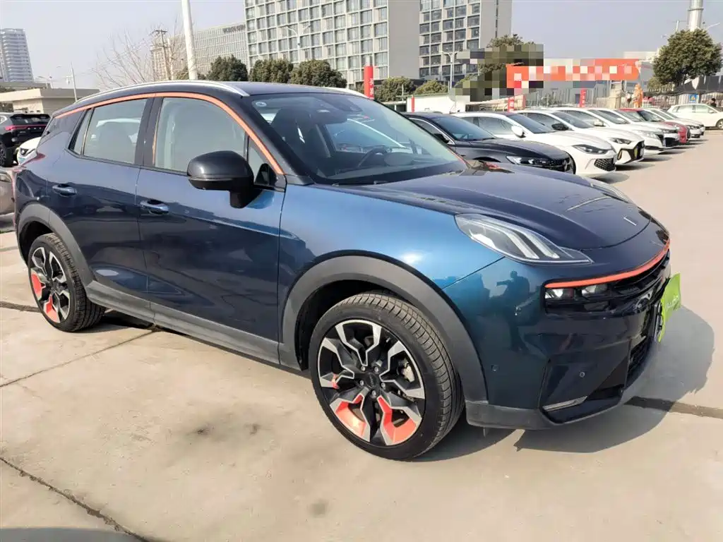 Lynk & Co 06 2020 1.5T Halo фото 4