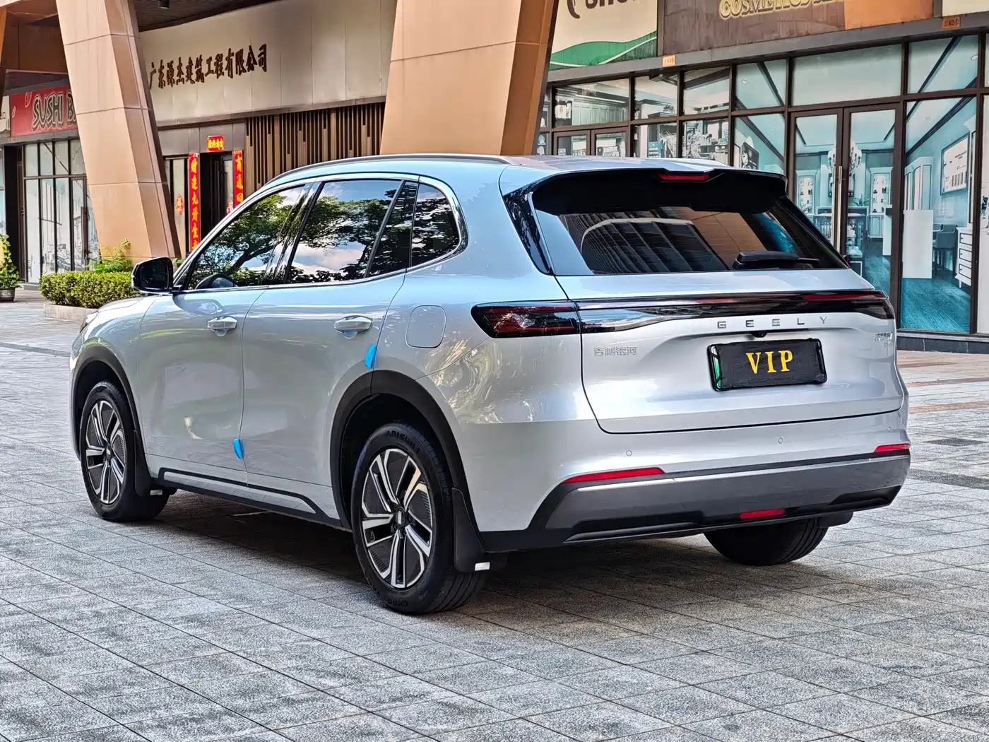 Geely Galaxy Galaxy Starship 7 EM-i 2025 Model 120km Explorer+ Edition фото 17
