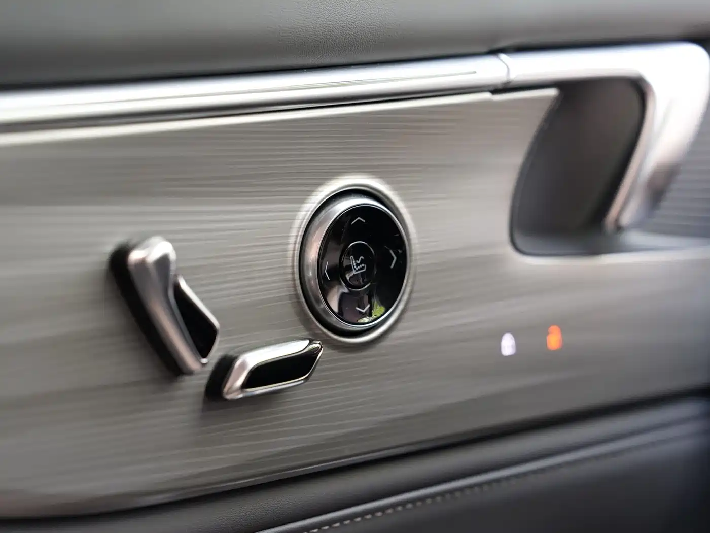 Buick GL8 New Energy 2026 Luzun Smart Luxury Avenir Edition фото 19