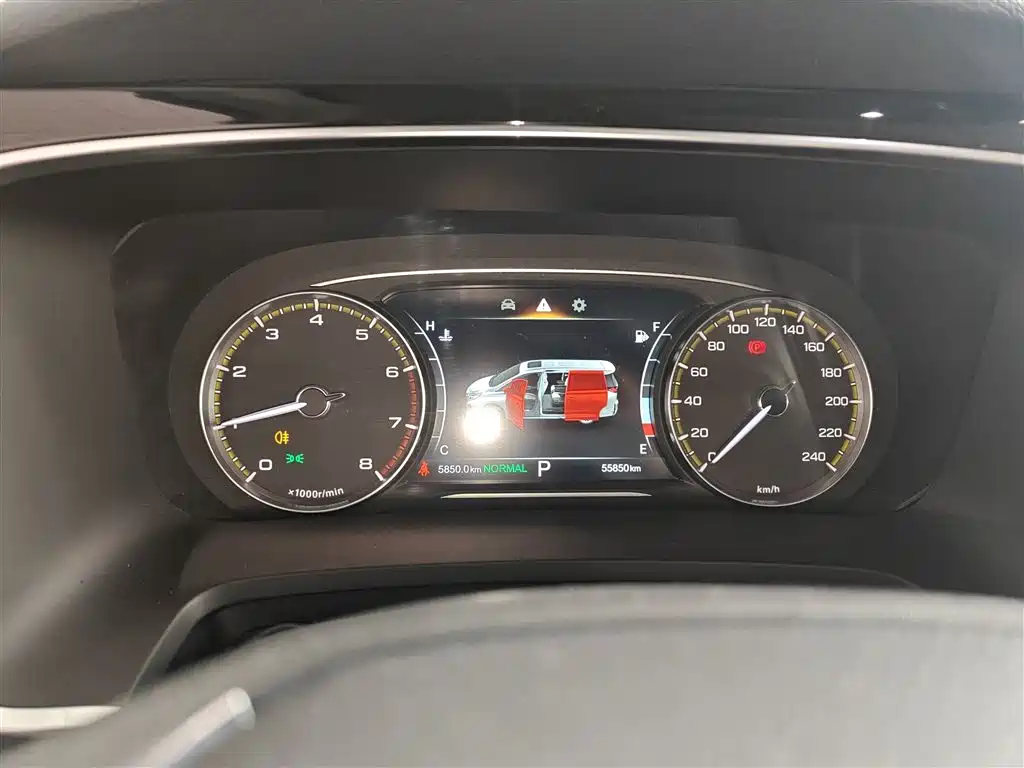 GAC Trumpchi Trumpchi M8 2021 Leading Show Series 390T Premium Edition фото 12