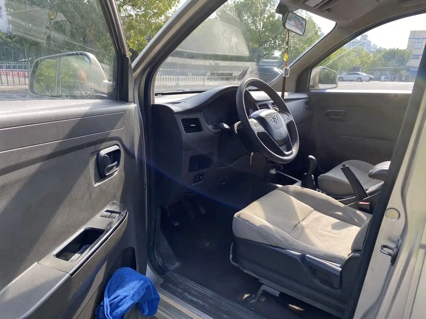 Wuling Motors Wuling Rongguang V 2015 2015 1.5L Standard