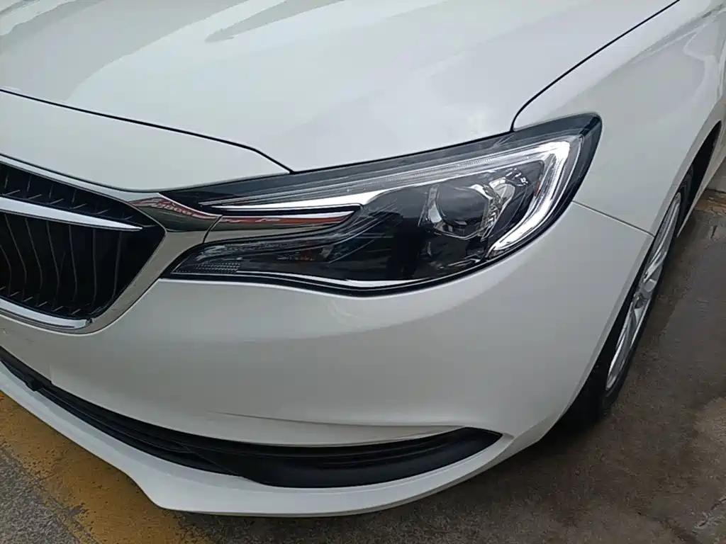 Фото 24 - Buick Excelle