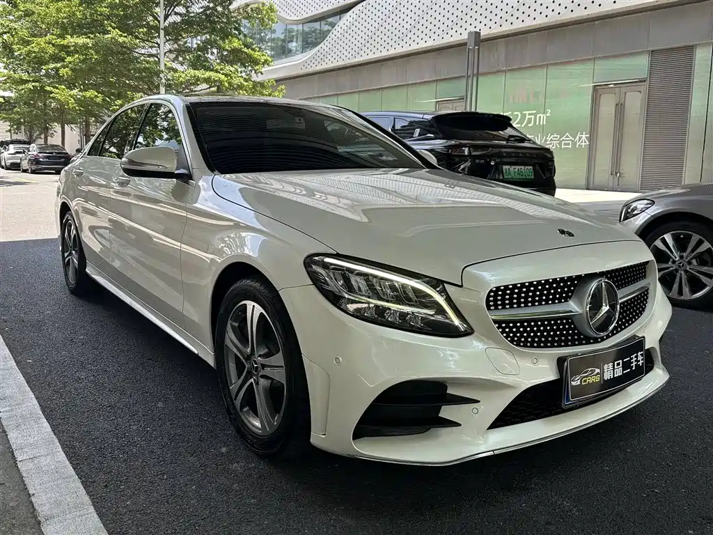 Mercedes-Benz C-Class 2019 Facelift C 260 L Sport фото 3