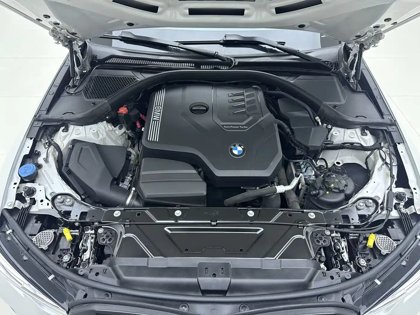 BMW 3 Series 2022 320Li M Sport Package фото 23