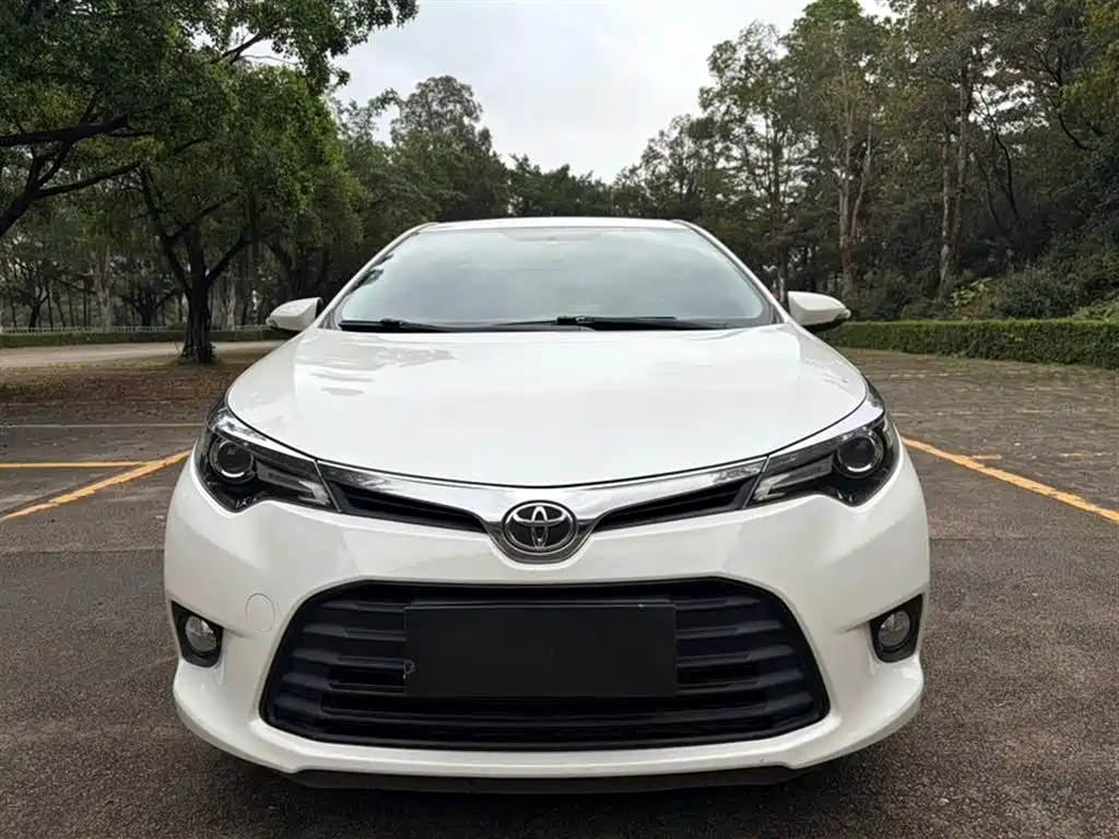 Toyota Levin 2014 1.6G CVT Elite Edition фото 2