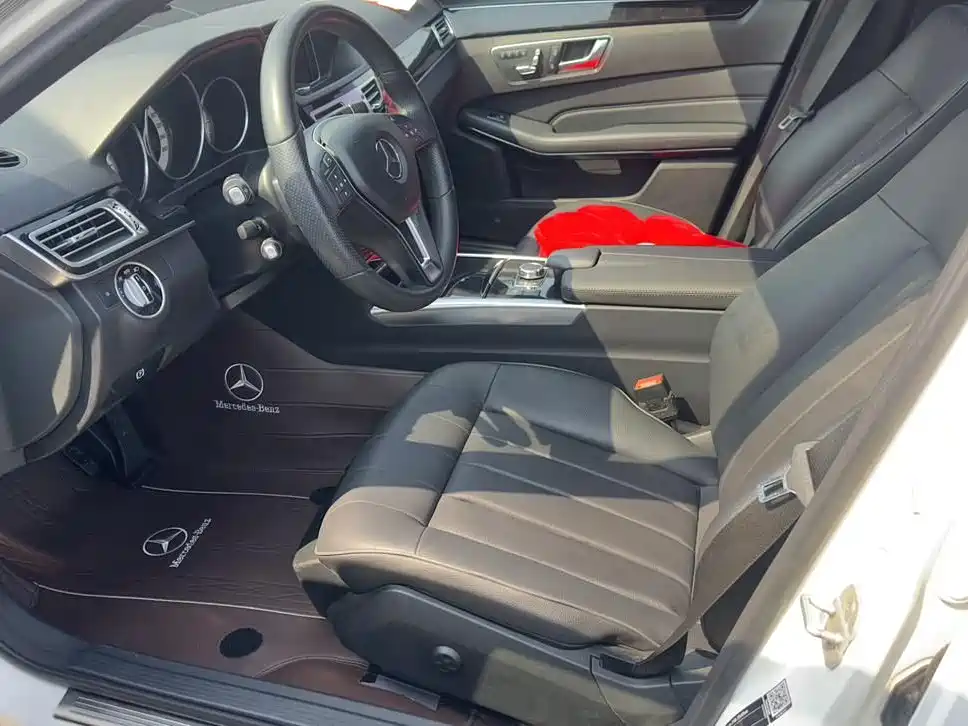 Mercedes-Benz E-Class 2015 Facelift E 260 L Sport фото 6