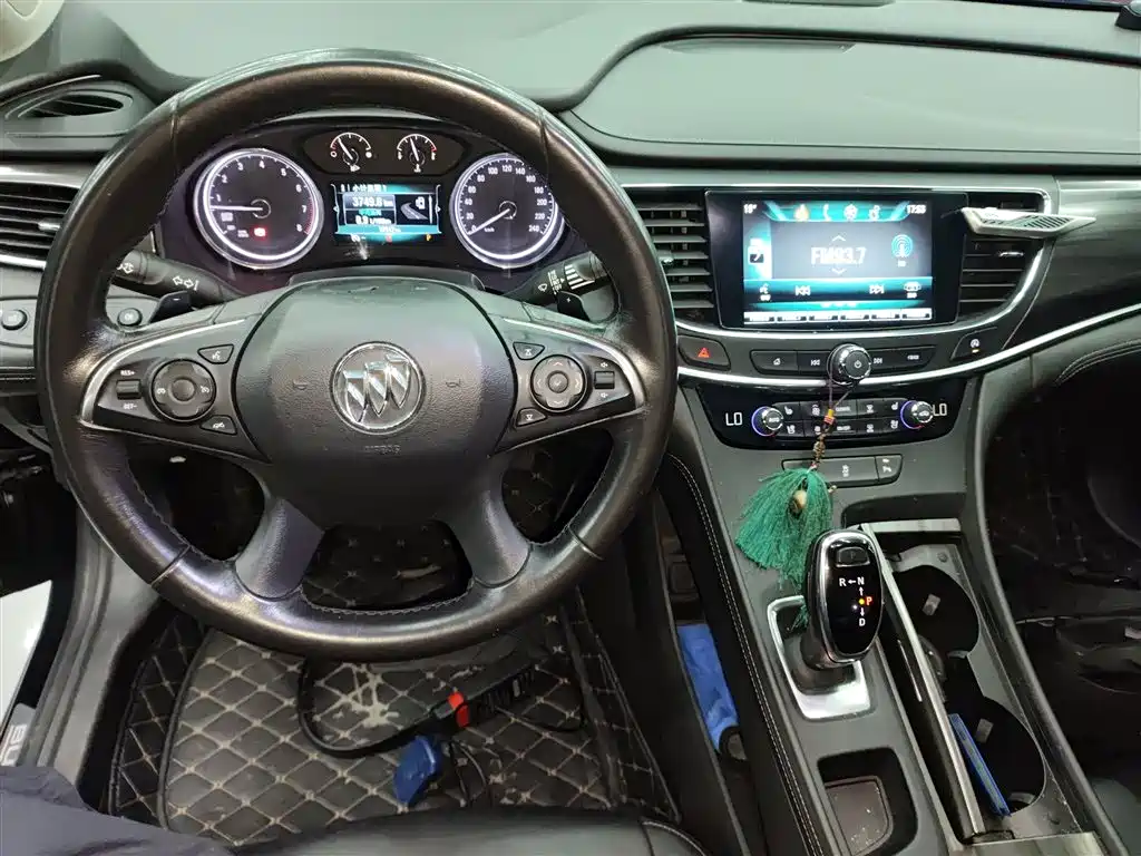 Buick LaCrosse 2018 Model 20T Elite Edition фото 7