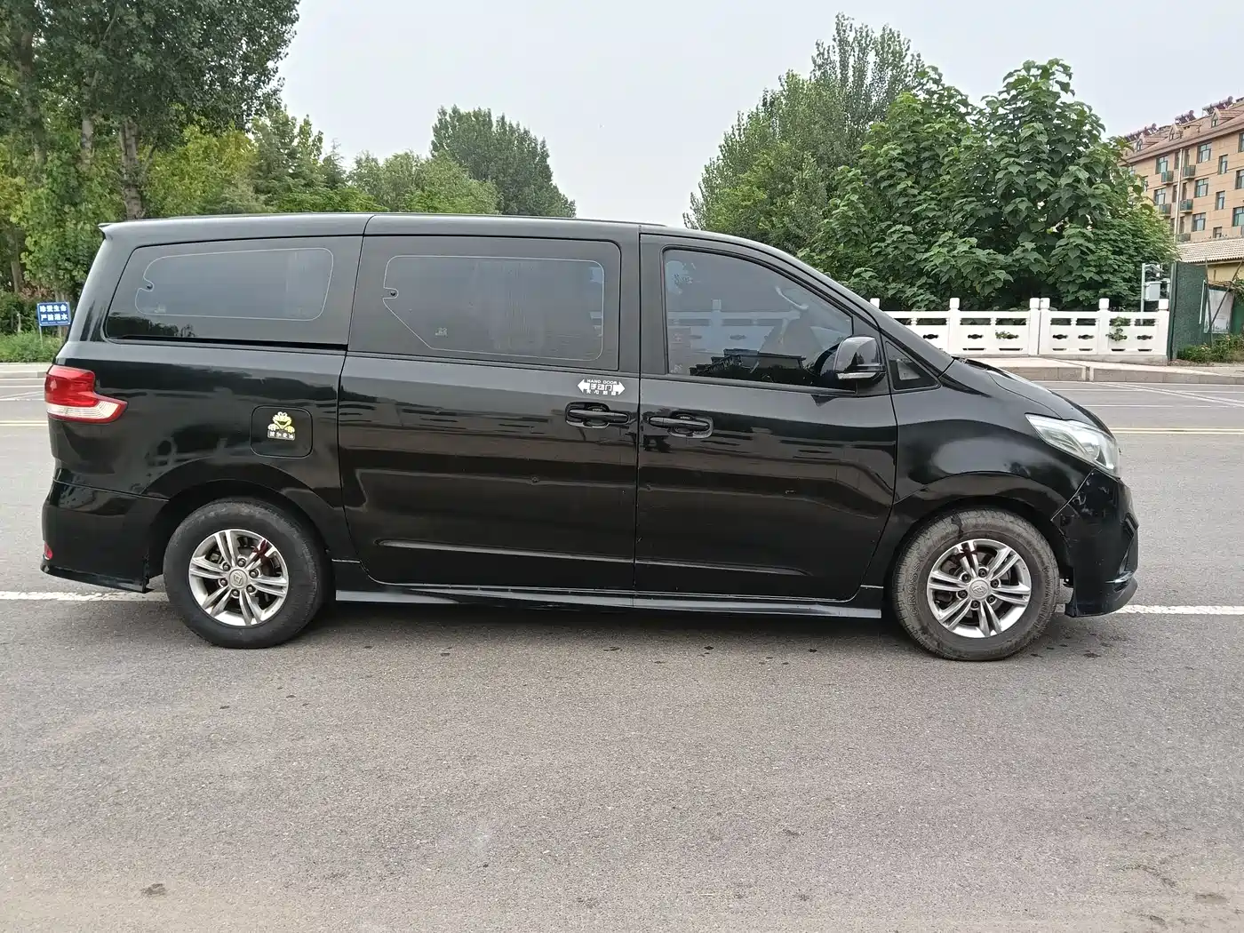 SAIC Maxus Maxus G10 2021 2.0T Manual Elite Edition Diesel 7-Seater фото 4
