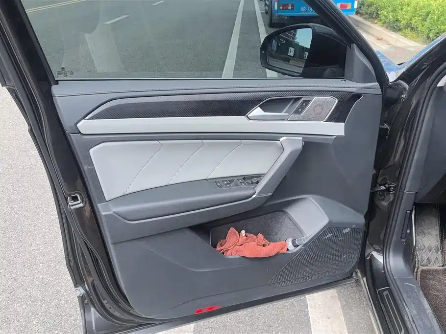 Volkswagen Tayron 2025 Shared Joy 300TSI фото 7