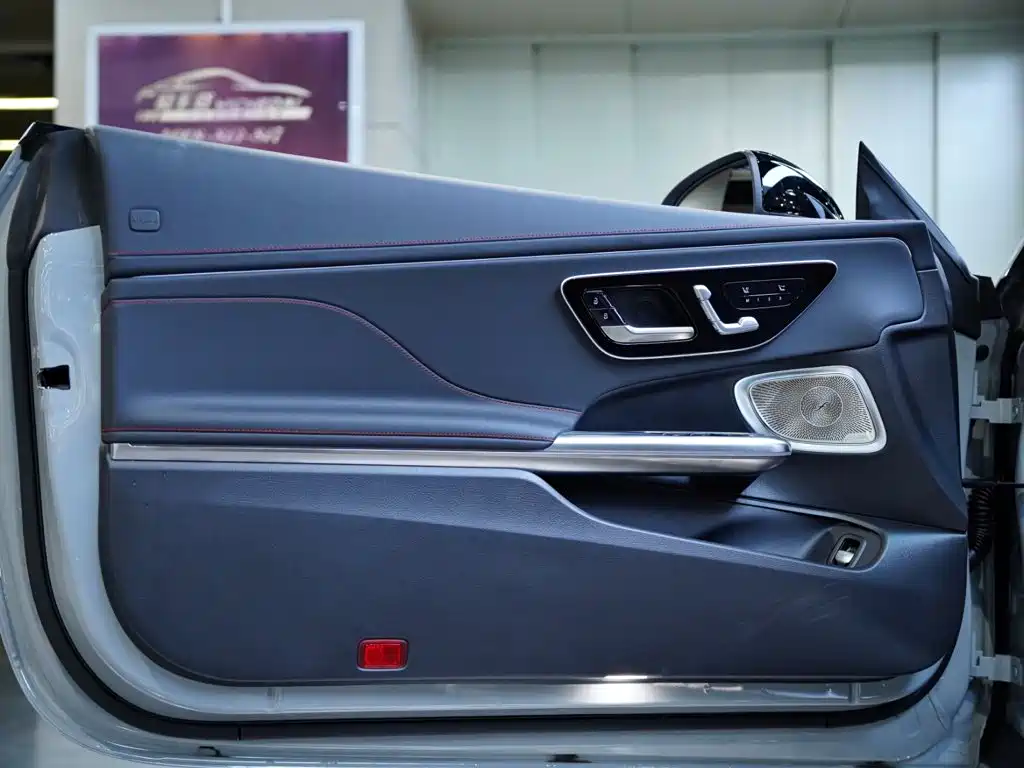 Mercedes-Benz Mercedes-AMG CLE 2026 2026 AMG CLE 53 4MATIC+ Cabriolet
