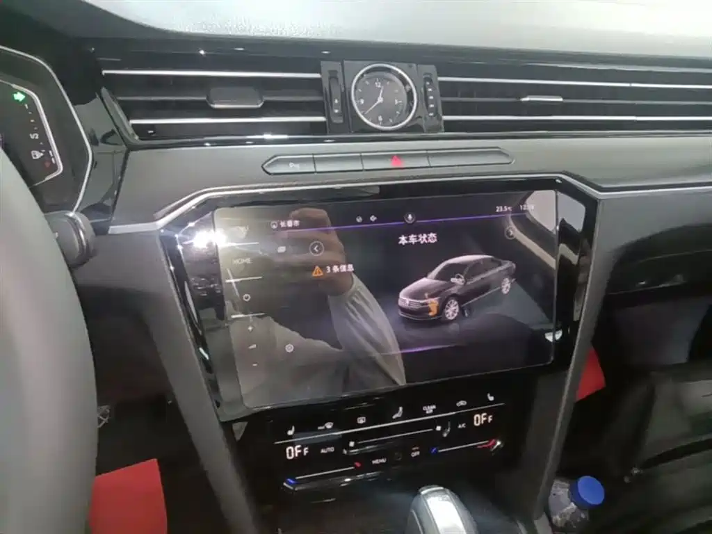 Volkswagen Magotan 2020 330TSI DSG Luxury фото 13
