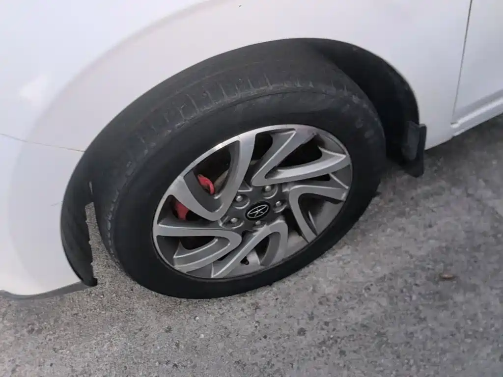 JAC Motors Refine S2 2015 2015 1.5L Manual Luxury Smart