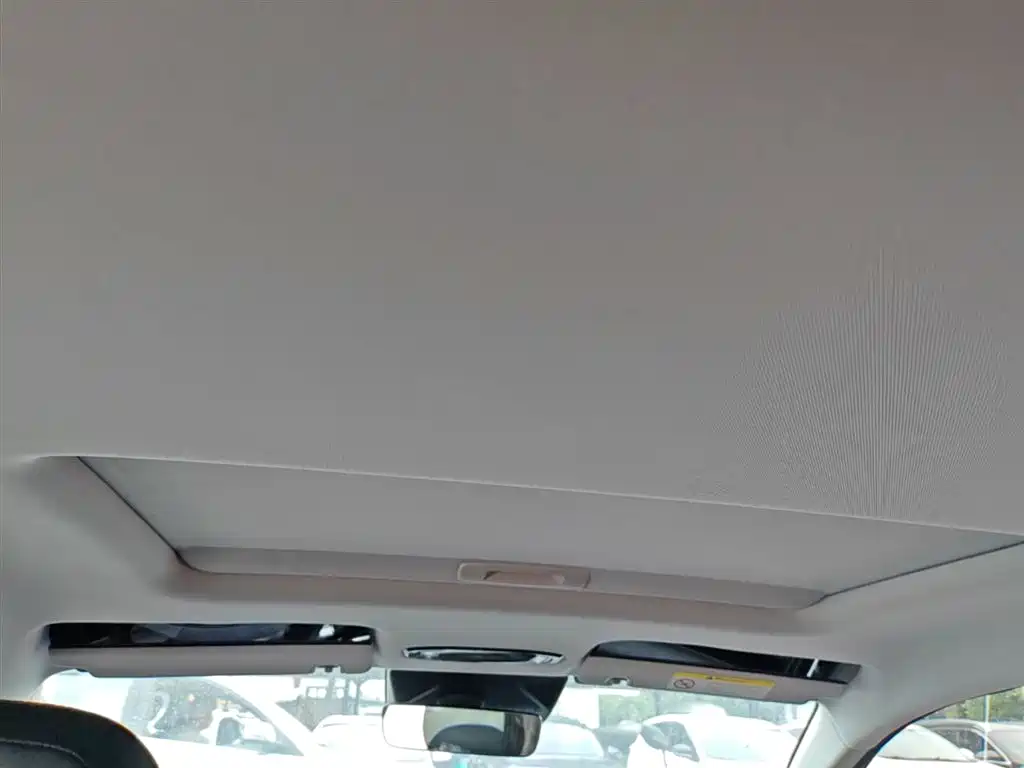 Geely Galaxy Galaxy L6 2024 125km PLUS Soaring Dragon Edition фото 18