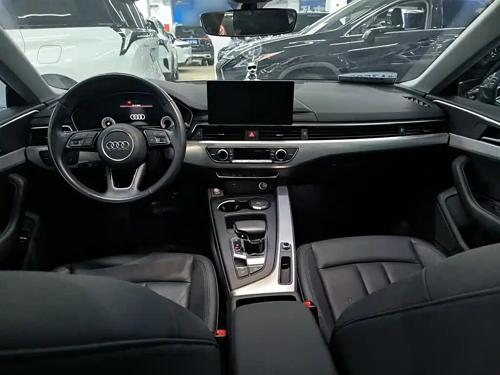 AUDI A5 (IMPORT)
