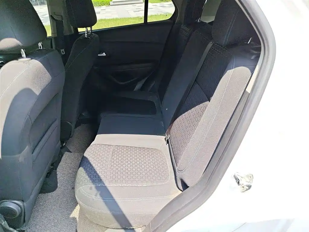 Chevrolet Trax 2014 1.4T Automatic 2WD Comfort фото 14