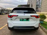 Фото 10 - NIO ES6