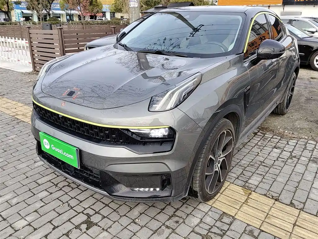Lynk & Co 05 2020 2.0TD 2WD Shine Halo