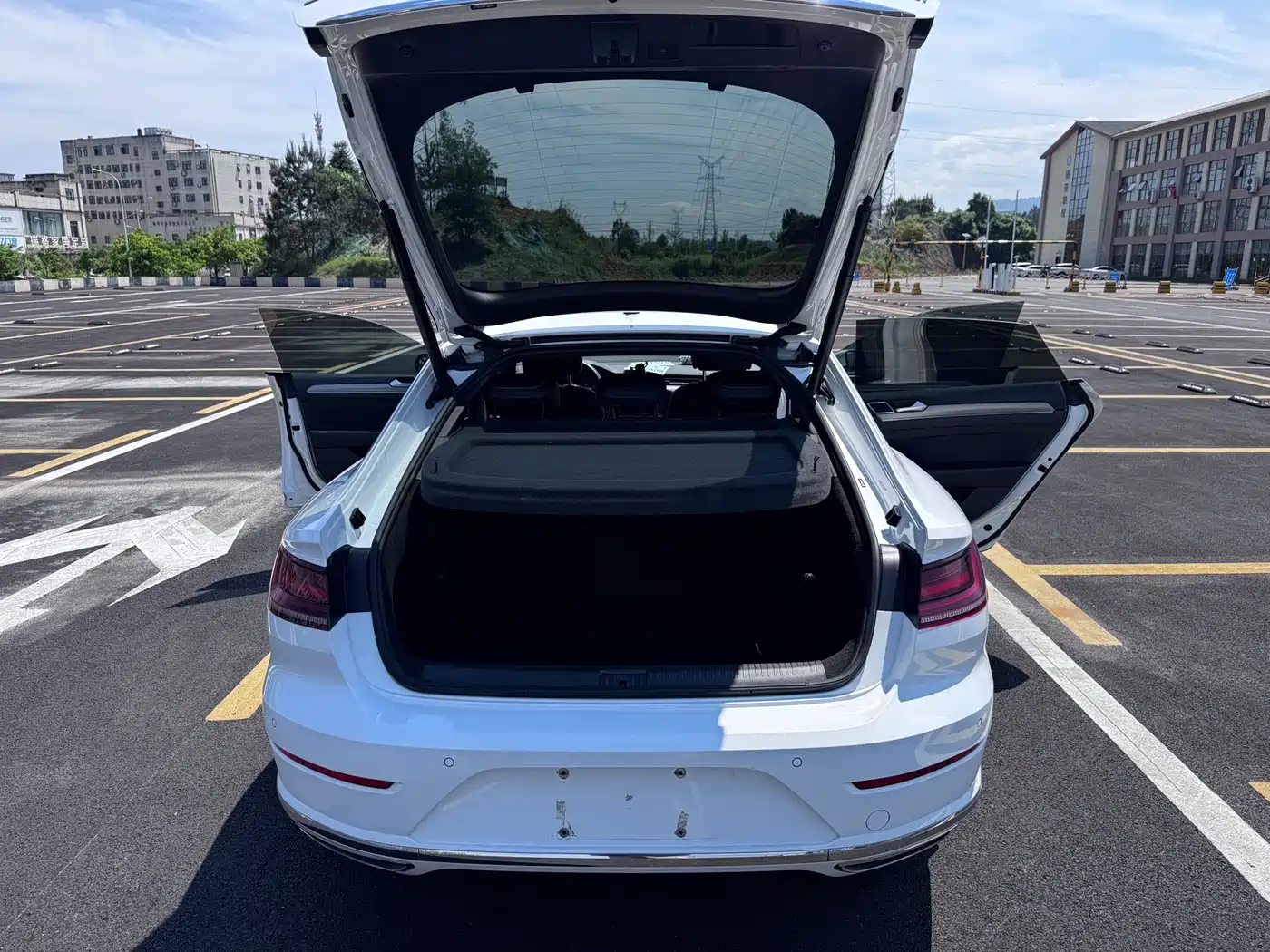 Volkswagen FAW-Volkswagen CC 2020 330TSI Glamour Version China VI фото 13