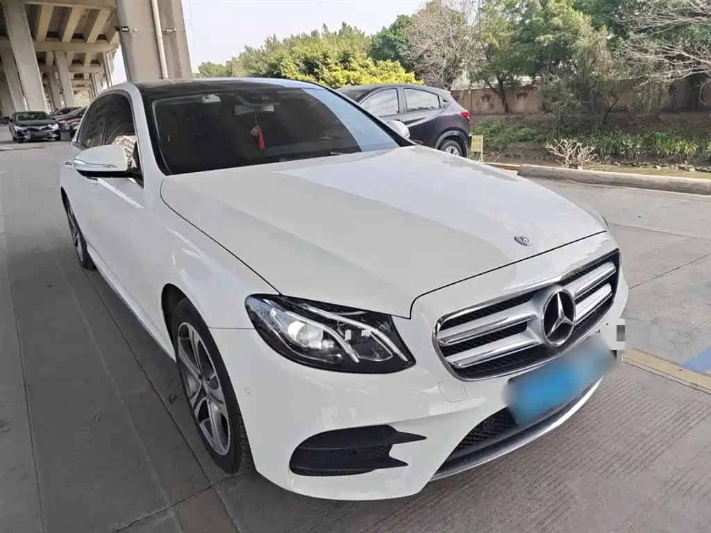 Mercedes-Benz E-Class 2016 E 200 L Sport Type фото 22