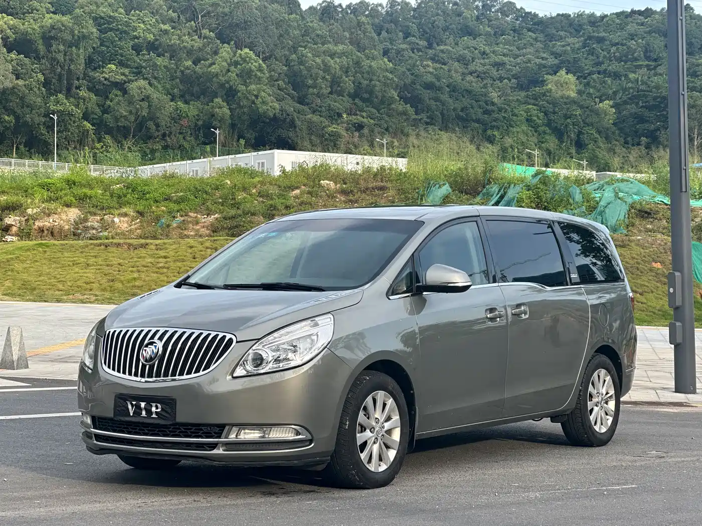 Buick GL8 2013 2.4L Comfort Edition