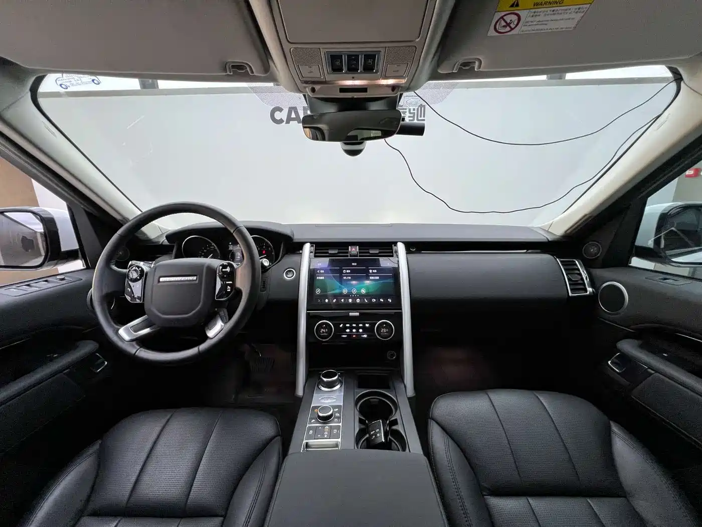 Land Rover Discovery 2019 3.0 SC V6 SE фото 6