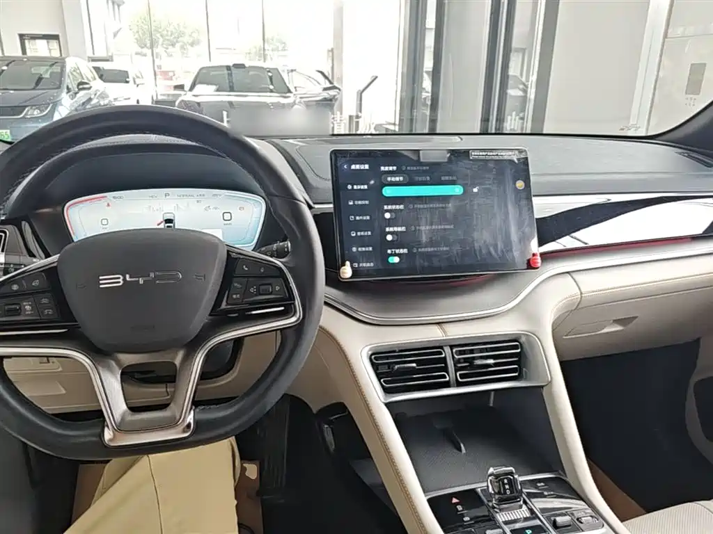 BYD Song PLUS PHEV 2024 Glory Edition DM-i 110km Flagship PLUS фото 10