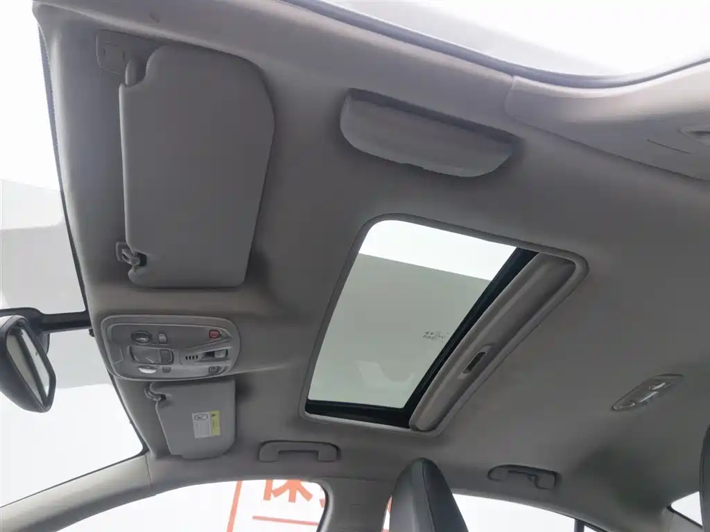 Peugeot 408 2014 1.6T Automatic Supreme Edition фото 14