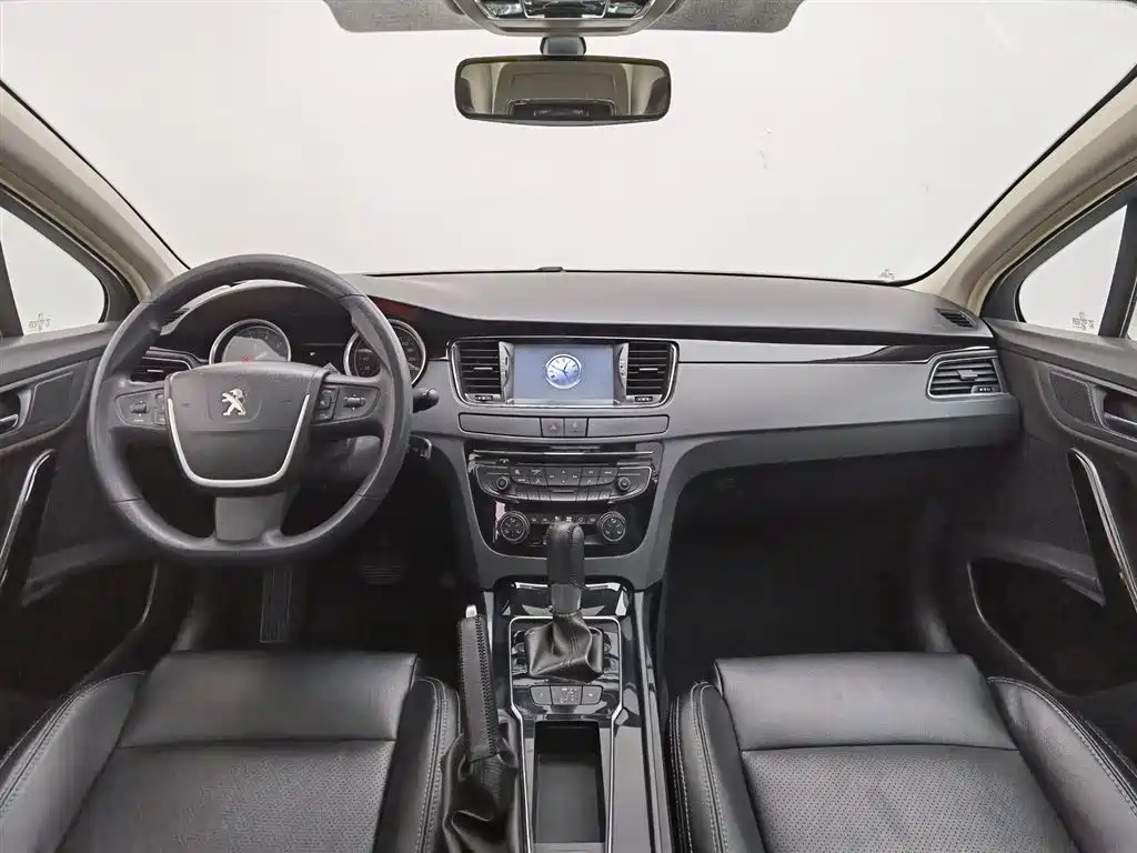 Peugeot 508 2013 2.0L 2nd Anniversary Auto Sunroof Classic Edition фото 5