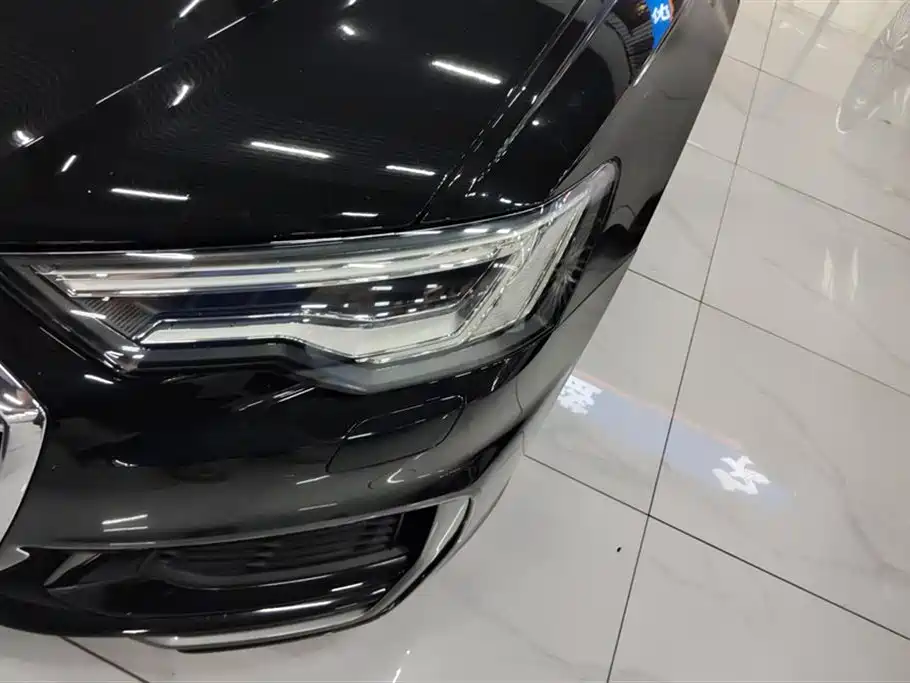 Audi A6L 2023 55 TFSI quattro Premium Dynamic фото 5