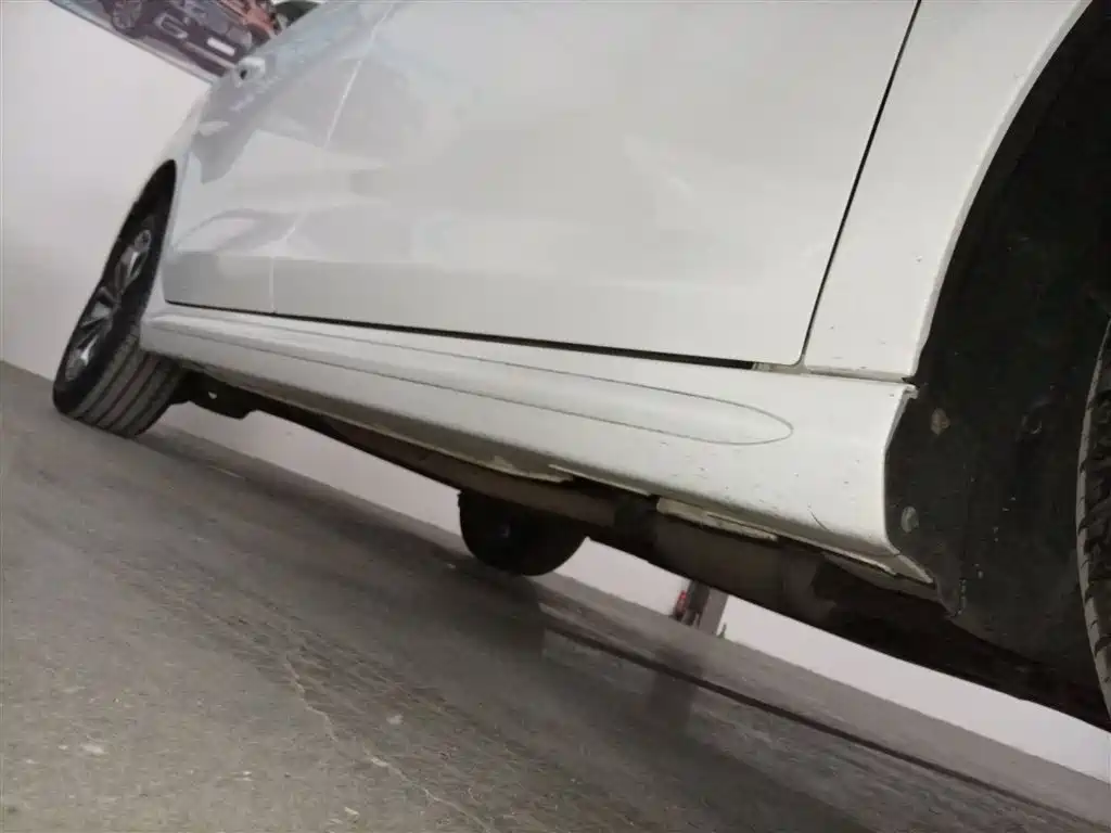BYD Song MAX 2019 1.5T Auto Smart Connected Sunroof 6-seater China V фото 19