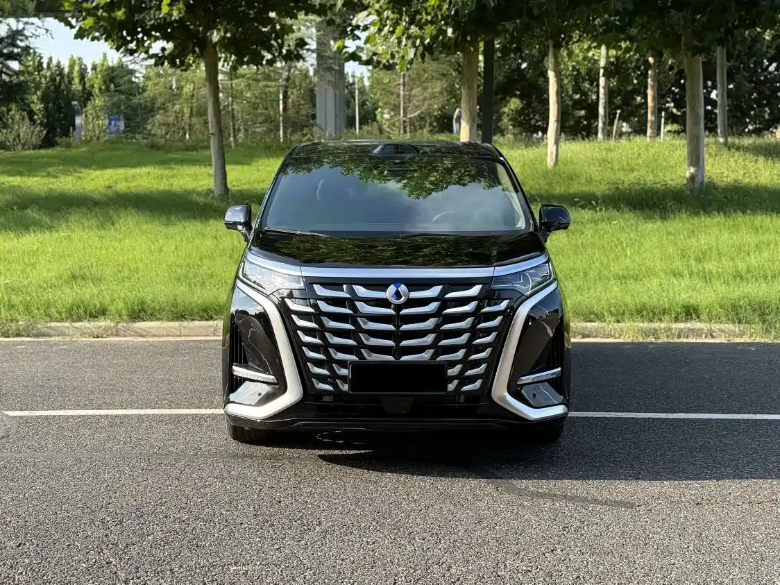 Denza D9 2026 2025 DM-i Smart Driving Edition 1020 AWD Flagship