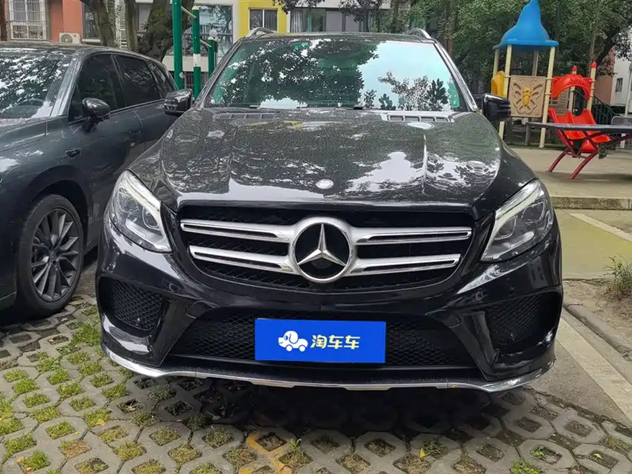 Mercedes-Benz GLE 2017 GLE 320 4MATIC Dynamic фото 2