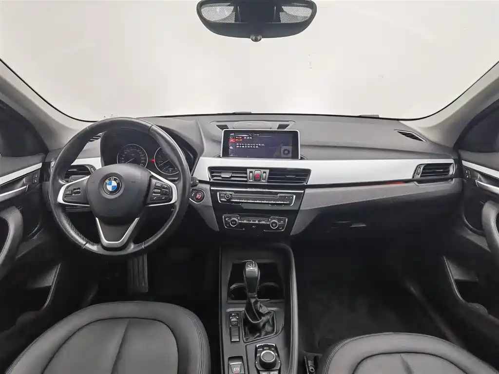 BMW X1 2016 sDrive18Li Fashion Model фото 5