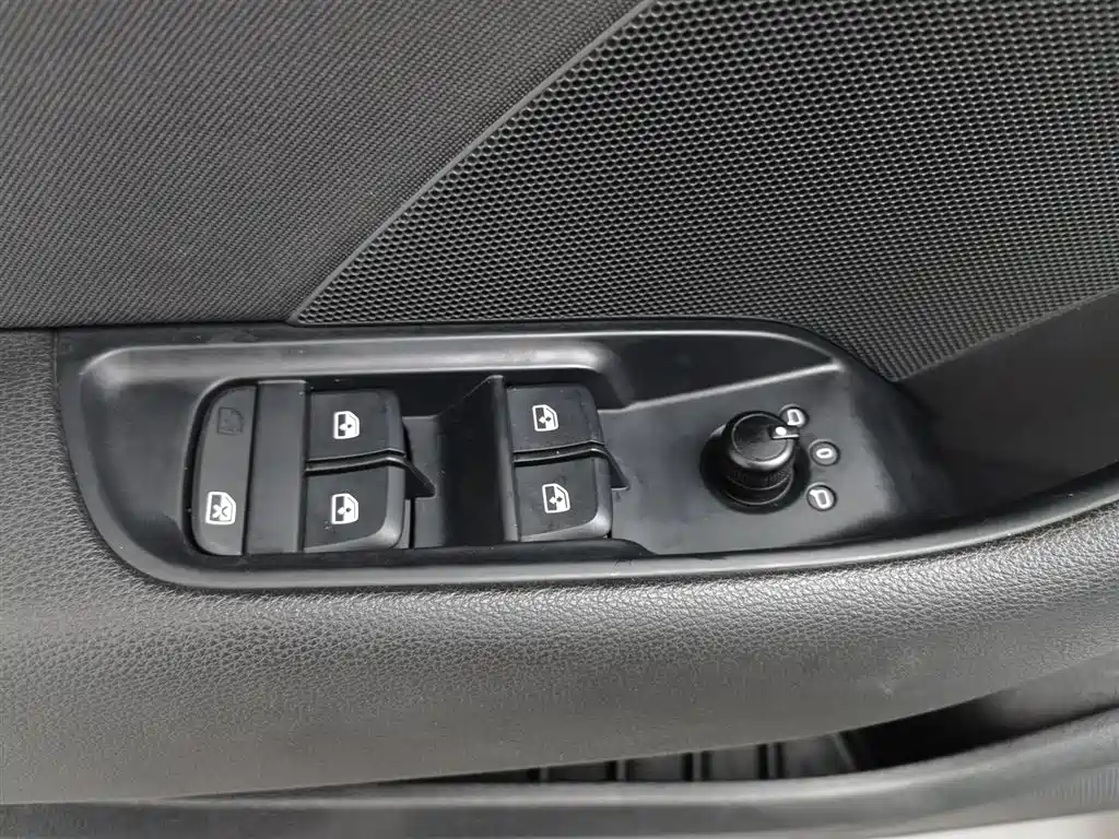 Audi A3 2019 Sportback 35 TFSI Progressive China VI фото 9