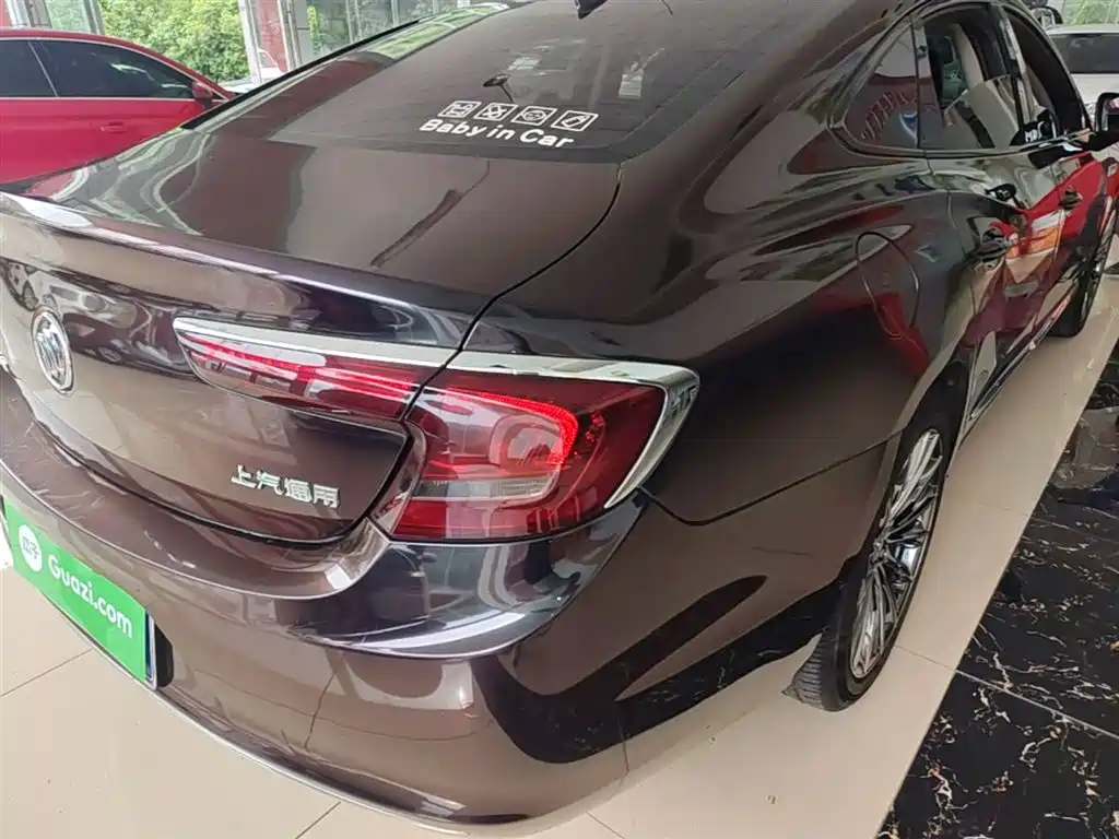 Buick LaCrosse 2018 Model 20T Elite Edition фото 8