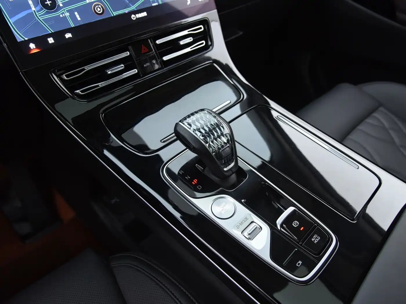 GAC Trumpchi Trumpchi M8 2024 Master Series 400T Premium Edition фото 9