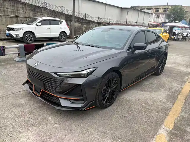 Changan UNI-V 1.5T, Спорт