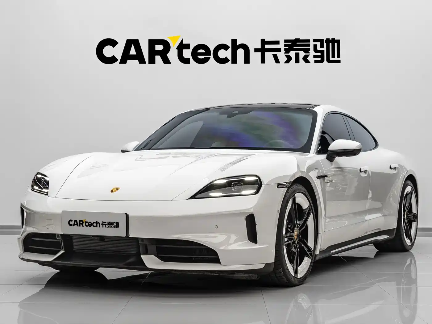 2025 Porsche Taycan