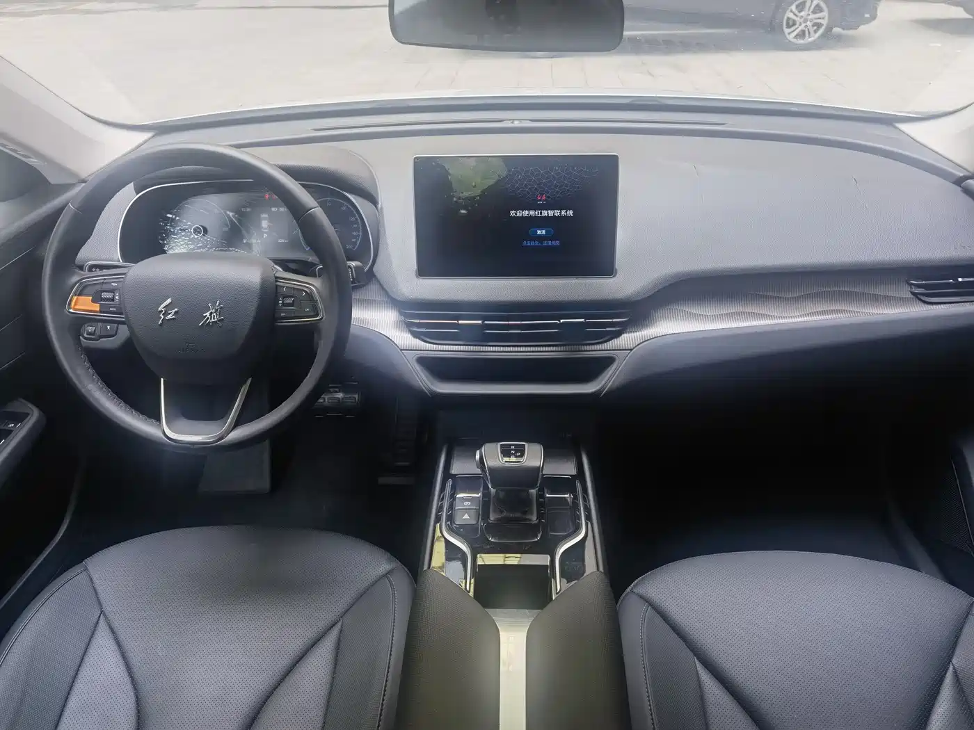Hongqi E-QM5 2021 Ride-hailing Charging Basic Edition 4-seater фото 18