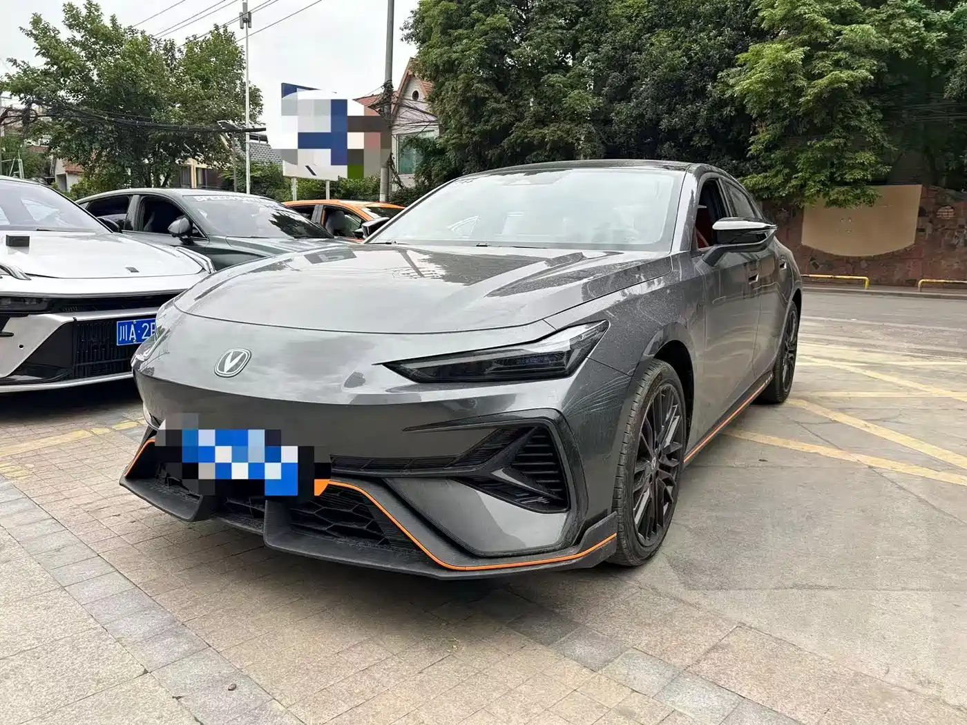 CHANGAN UNI-V